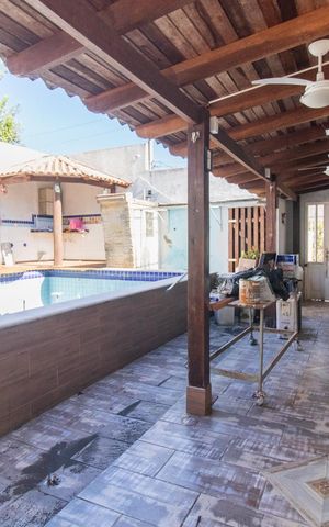 Casa para alugar com 180m², 5 quartos e 2 vagas Casa para alugar com 180m², 5 quartos e 2 vagasQuintal