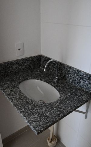 Apartamento à venda com 70m², 2 quartos e 1 vagaBanheiro 2
