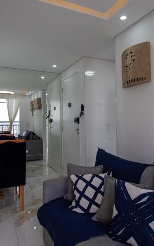 Apartamento à venda com 38m², 2 quartos e 1 vaga Apartamento à venda com 38m², 2 quartos e 1 vagaSala