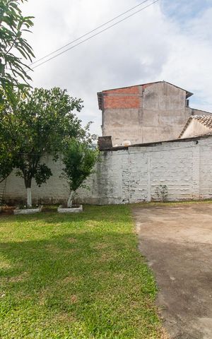 Casa à venda com 198m², 2 quartos e 4 vagasQuintal
