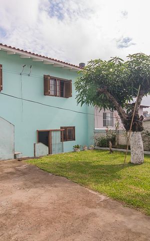 Casa à venda com 198m², 2 quartos e 4 vagasQuintal