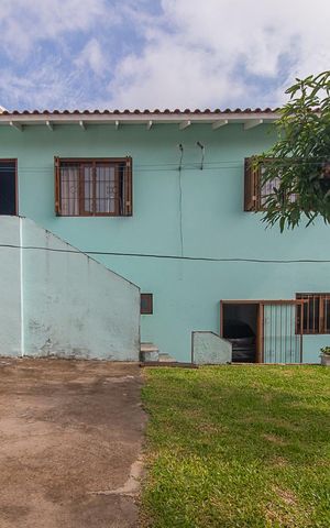 Casa à venda com 198m², 2 quartos e 4 vagasQuintal