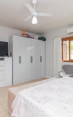 Casa à venda com 198m², 2 quartos e 4 vagasQuarto 1