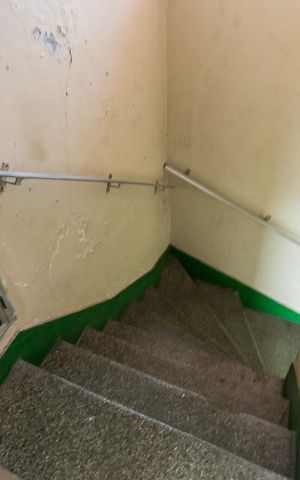 Apartamento à venda com 40m², 2 quartos e 1 vaga Apartamento à venda com 40m², 2 quartos e 1 vagaÁrea comum - Escadas