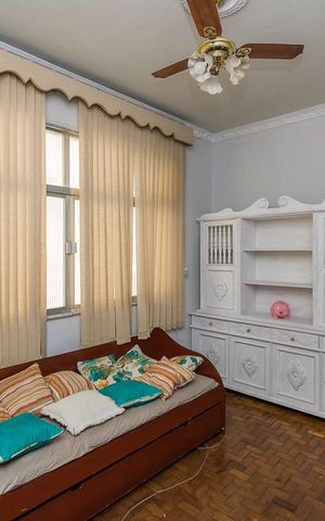 Apartamento à venda com 40m², 2 quartos e 1 vaga Apartamento à venda com 40m², 2 quartos e 1 vagaSala