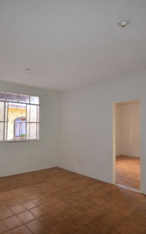 Casa para alugar com 70m², 2 quartos e sem vagaSala