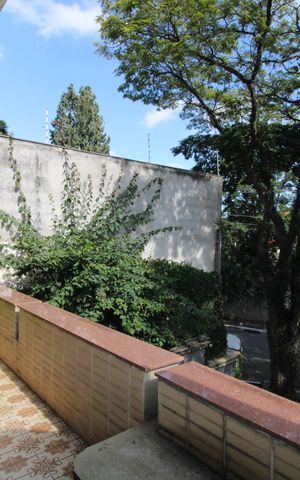 Casa à venda com 653m², 3 quartos e 7 vagasQuintal