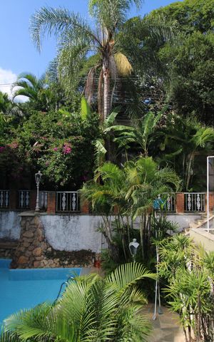 Casa à venda com 653m², 3 quartos e 7 vagasQuintal