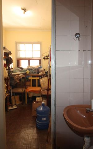 Casa à venda com 653m², 3 quartos e 7 vagasBanheiro de Serviço