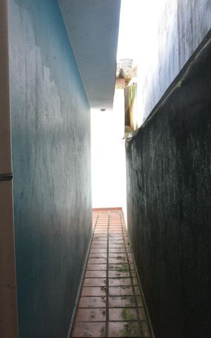 Casa à venda com 148m², 4 quartos e 2 vagasCorredor