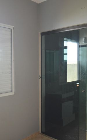 Casa à venda com 148m², 4 quartos e 2 vagasSuíte