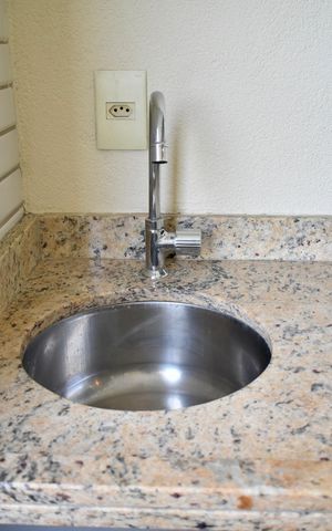 Apartamento à venda com 55m², 2 quartos e 2 vagas Apartamento à venda com 55m², 2 quartos e 2 vagasSacada
