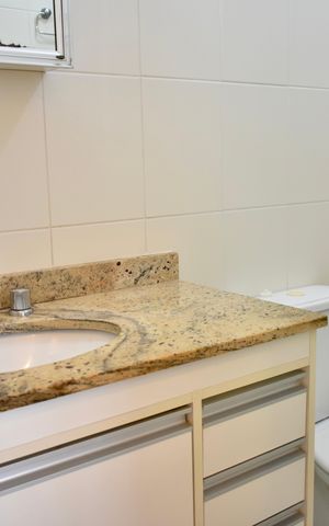 Apartamento à venda com 55m², 2 quartos e 2 vagas Apartamento à venda com 55m², 2 quartos e 2 vagasBanheiro