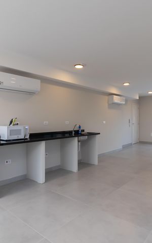 Apartamento para alugar com 30m², 1 quarto e sem vagaÁrea comum - Salão de festas