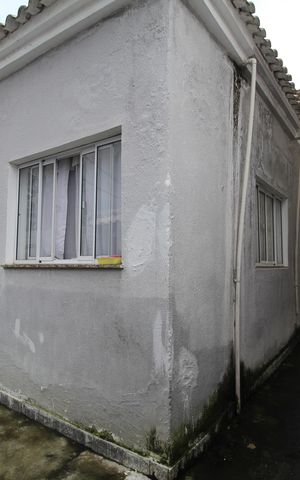 Casa de condomínio à venda com 62m², 1 quarto e sem vagaLateral da casa
