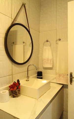 Casa de condomínio à venda com 62m², 1 quarto e sem vagaBanheiro