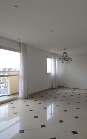 Apartamento à venda com 154m², 4 quartos e 3 vagasSala