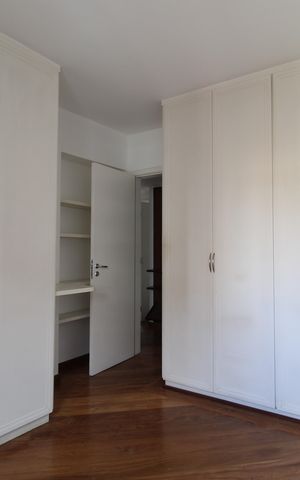 Apartamento à venda com 154m², 4 quartos e 3 vagasQuarto 1