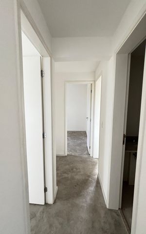 Apartamento à venda com 85m², 3 quartos e 2 vagas Apartamento à venda com 85m², 3 quartos e 2 vagasLavabo Corredor