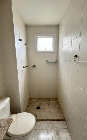 Apartamento à venda com 85m², 3 quartos e 2 vagas Apartamento à venda com 85m², 3 quartos e 2 vagasBanheiro da Suíte