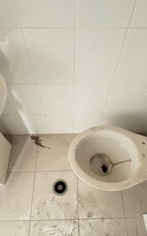 Apartamento à venda com 85m², 3 quartos e 2 vagas Apartamento à venda com 85m², 3 quartos e 2 vagasÁrea de Serviço - Banheiro