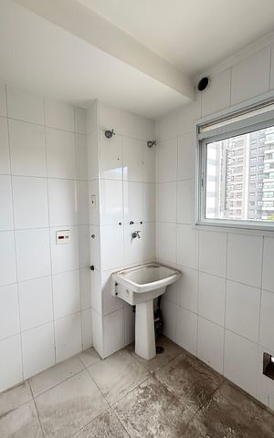 Apartamento à venda com 85m², 3 quartos e 2 vagas Apartamento à venda com 85m², 3 quartos e 2 vagasÁrea de Serviço