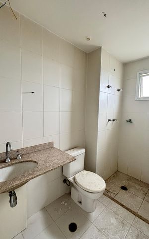 Apartamento à venda com 85m², 3 quartos e 2 vagas Apartamento à venda com 85m², 3 quartos e 2 vagasBanheiro da Suíte