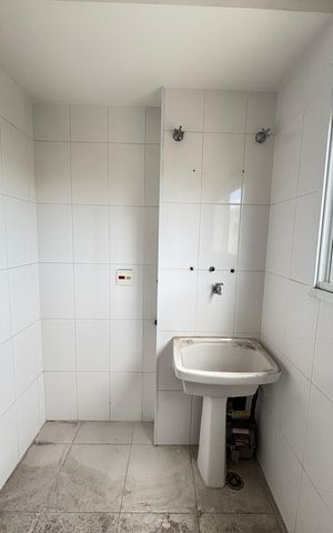 Apartamento à venda com 85m², 3 quartos e 2 vagas Apartamento à venda com 85m², 3 quartos e 2 vagasÁrea de Serviço