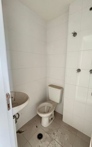 Apartamento à venda com 85m², 3 quartos e 2 vagas Apartamento à venda com 85m², 3 quartos e 2 vagasÁrea de Serviço - Banheiro