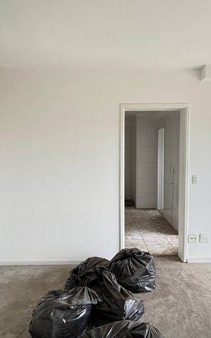Apartamento à venda com 85m², 3 quartos e 2 vagas Apartamento à venda com 85m², 3 quartos e 2 vagasSala de Jantar