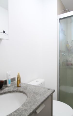Apartamento à venda com 50m², 2 quartos e 1 vagaBanheiro Social