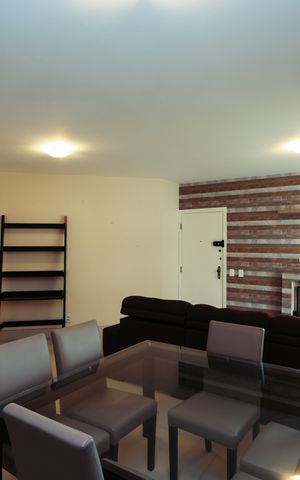 Apartamento à venda com 110m², 3 quartos e 3 vagas Apartamento à venda com 110m², 3 quartos e 3 vagasSala