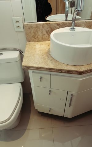 Apartamento à venda com 110m², 3 quartos e 3 vagas Apartamento à venda com 110m², 3 quartos e 3 vagasBanheiro da Suíte 1
