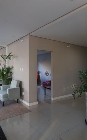 Apartamento à venda com 131m², 2 quartos e 3 vagasHall de entrada