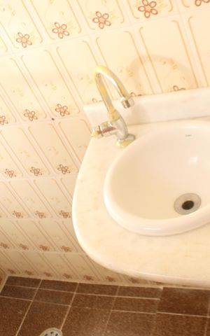 Casa à venda com 240m², 4 quartos e 2 vagasBanheiro da Suíte 3