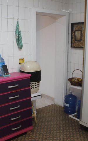 Casa à venda com 240m², 4 quartos e 2 vagasÁrea de Serviço