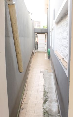 Casa à venda com 240m², 4 quartos e 2 vagasCorredor Externo