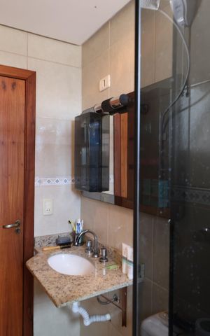 Apartamento à venda com 161m², 3 quartos e 2 vagasBanheiro