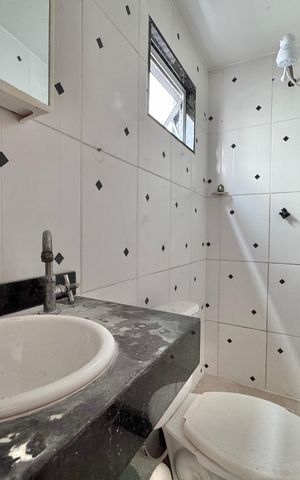 Casa de condomínio à venda com 132m², 3 quartos e 1 vaga Casa de condomínio à venda com 132m², 3 quartos e 1 vagaSuíte 2 - Banheiro