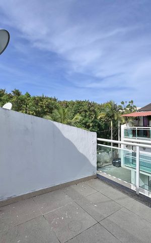 Casa de condomínio à venda com 132m², 3 quartos e 1 vaga Casa de condomínio à venda com 132m², 3 quartos e 1 vagaTerraço