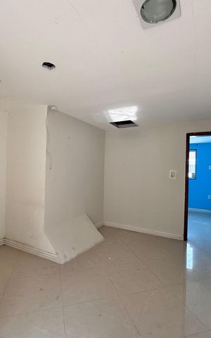 Casa de condomínio à venda com 132m², 3 quartos e 1 vaga Casa de condomínio à venda com 132m², 3 quartos e 1 vagaSuíte 3