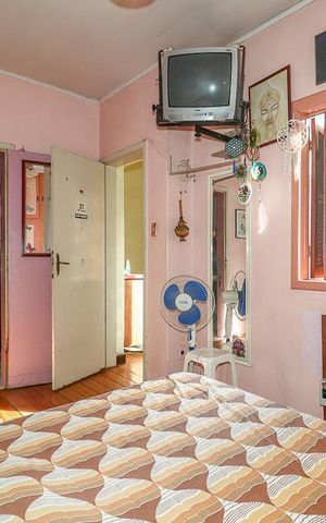 Casa à venda com 380m², 5 quartos e 2 vagasSuíte