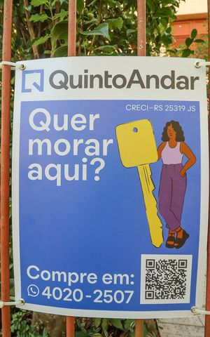 Casa à venda com 380m², 5 quartos e 2 vagasPlaca