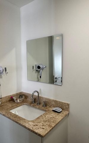 Apartamento à venda com 31m², 1 quarto e sem vagaBanheiro da suíte 