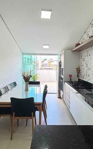 Apartamento à venda com 96m², 2 quartos e 1 vaga Apartamento à venda com 96m², 2 quartos e 1 vagaCobertura - Cozinha