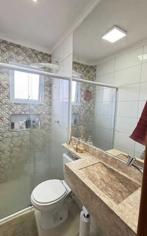 Apartamento à venda com 96m², 2 quartos e 1 vaga Apartamento à venda com 96m², 2 quartos e 1 vagaBanheiro da Suíte