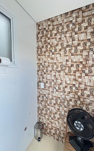 Apartamento à venda com 96m², 2 quartos e 1 vaga Apartamento à venda com 96m², 2 quartos e 1 vagaCobertura - Banheiro