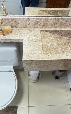 Apartamento à venda com 96m², 2 quartos e 1 vaga Apartamento à venda com 96m², 2 quartos e 1 vagaBanheiro da Suíte