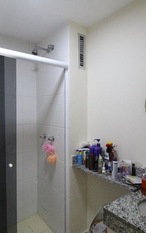 Apartamento à venda com 83m², 3 quartos e 1 vagaBanheiro da suíte 1