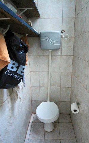 Apartamento para alugar com 77m², 2 quartos e sem vaga Apartamento para alugar com 77m², 2 quartos e sem vagaCozinha e Área de Serviço